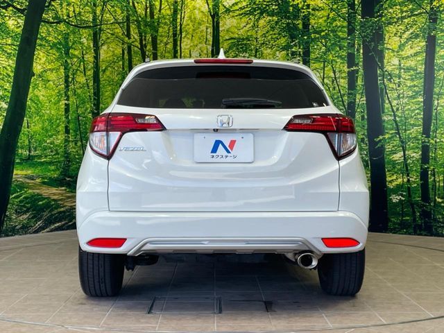 HONDA VEZEL HYBRID 2014