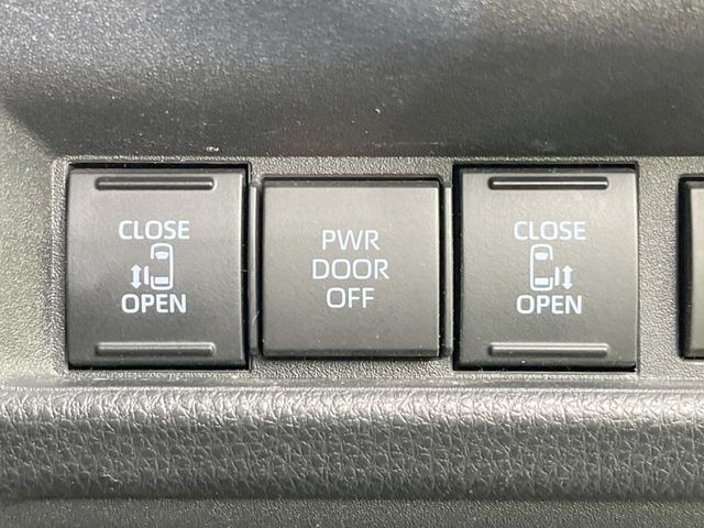 TOYOTA SIENTA HYBRID 2023