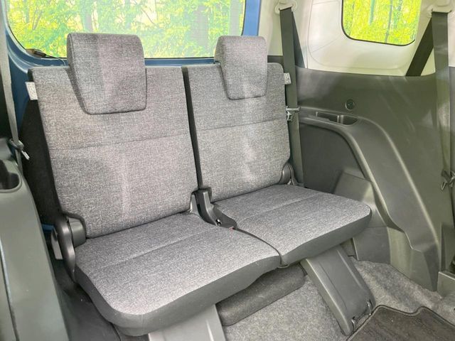 TOYOTA SIENTA HYBRID 2023