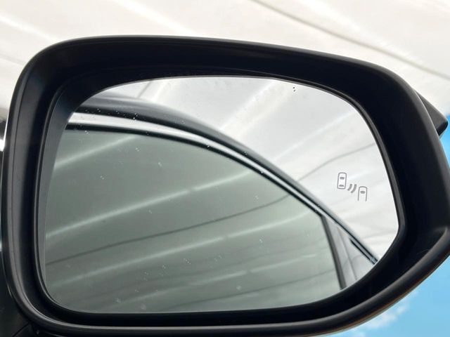 TOYOTA HARRIER 2WD 2022