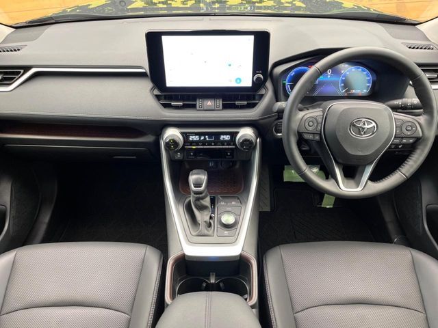 TOYOTA RAV4 HYBRID 4WD 2022