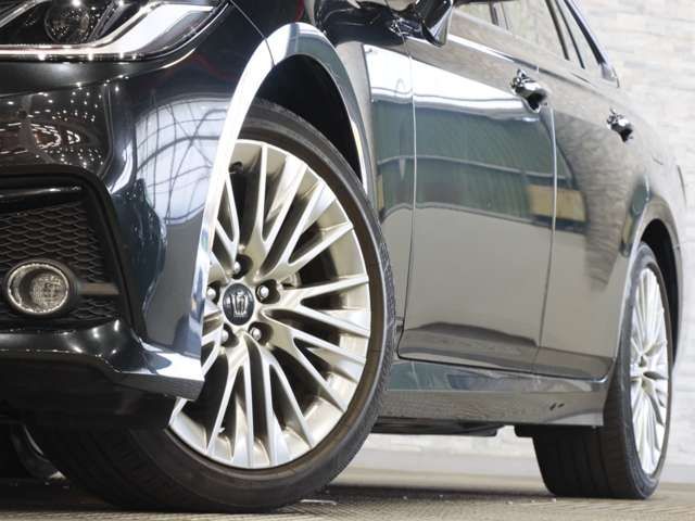 TOYOTA CROWN sedan hybrid 2020