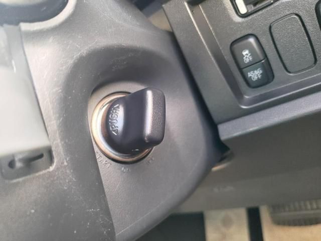 MITSUBISHI DELICA D:5 2WD 2013