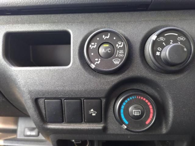 TOYOTA HIACE van 2WD 2019