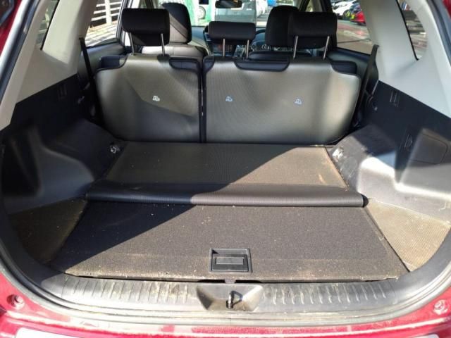 TOYOTA PRIUS Alpha 2021