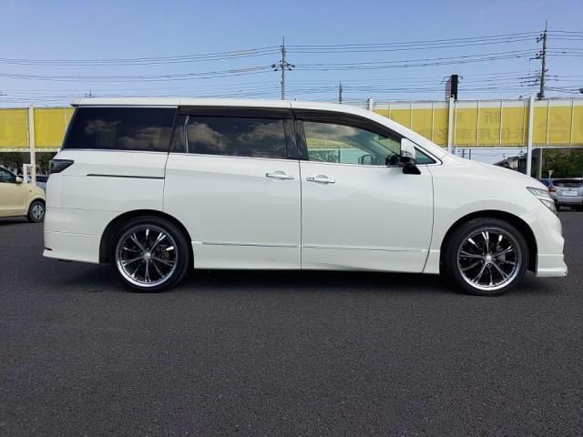 NISSAN ELGRAND 2016