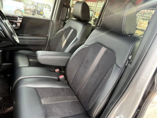 HONDA N BOX CUSTOM 2019