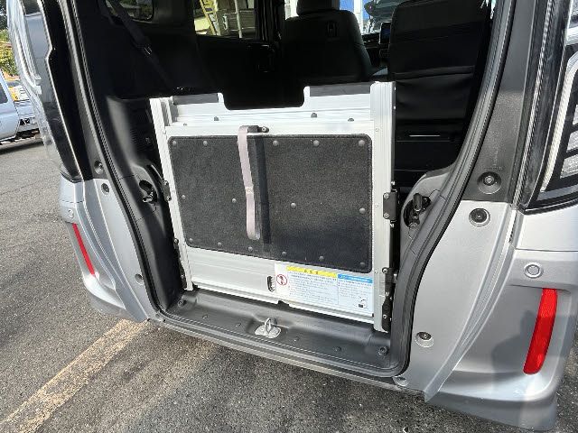 HONDA N BOX CUSTOM 2019