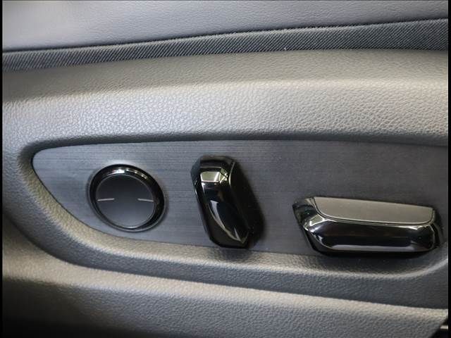 TOYOTA LEXUS UX250h 2021