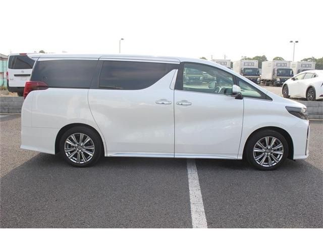 TOYOTA ALPHARD 2020