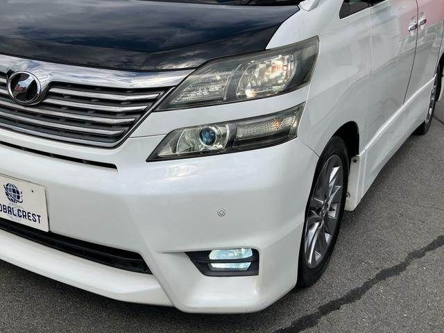 TOYOTA VELLFIRE 2010
