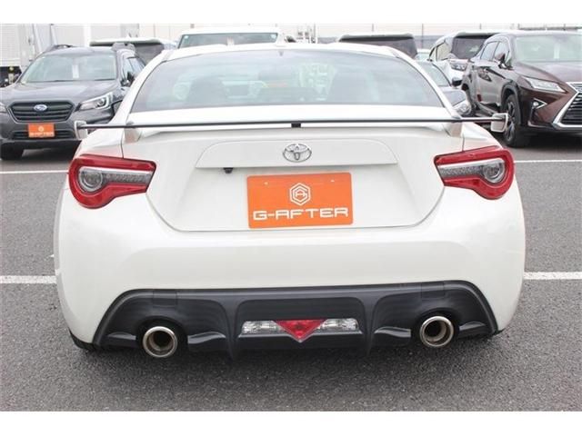 TOYOTA 86 2017