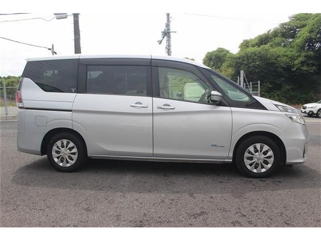 NISSAN SERENA  S-HYBRID 2017