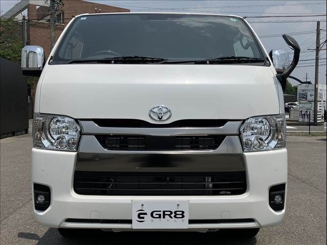 TOYOTA HIACE van 4WD 2025