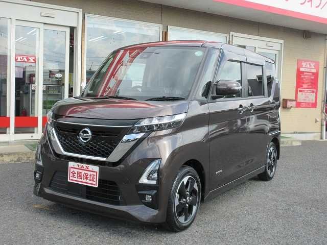 NISSAN ROOX 2020