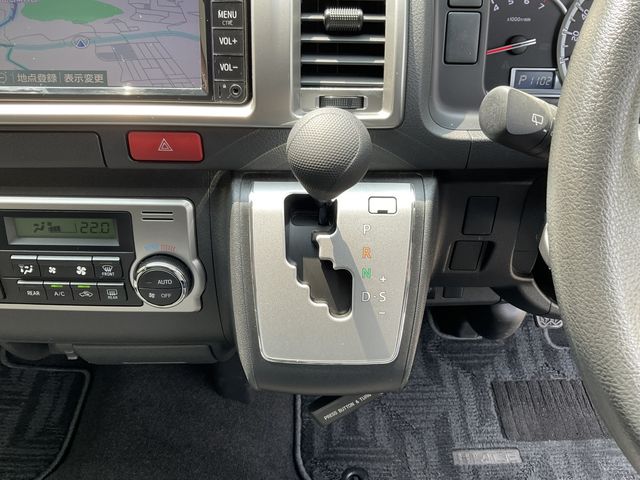 TOYOTA HIACE wagon 2019