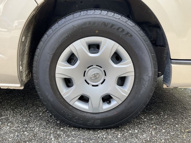 TOYOTA HIACE wagon 2019