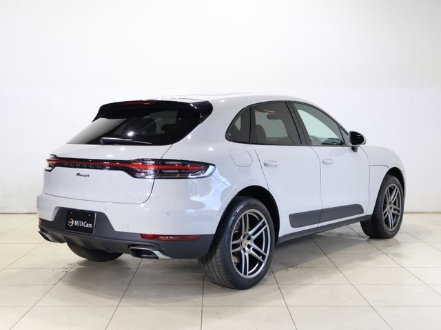 PORSCHE PORSCHE Macan 2021