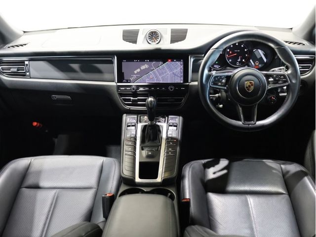 PORSCHE PORSCHE Macan 2021