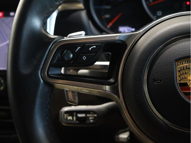 PORSCHE PORSCHE Macan 2021