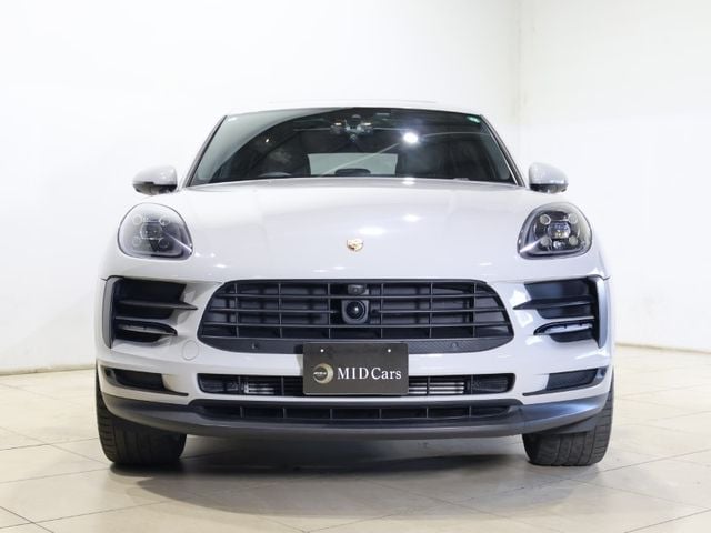 PORSCHE PORSCHE Macan 2021