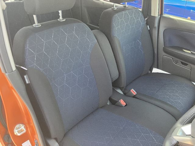 MITSUBISHI ek X 2020