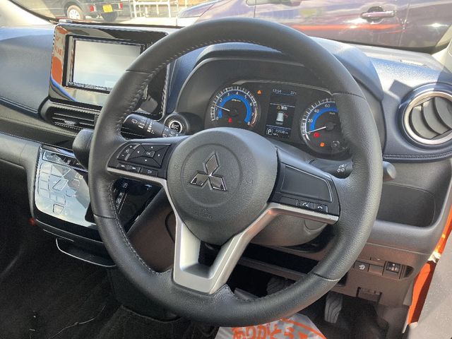 MITSUBISHI ek X 2020