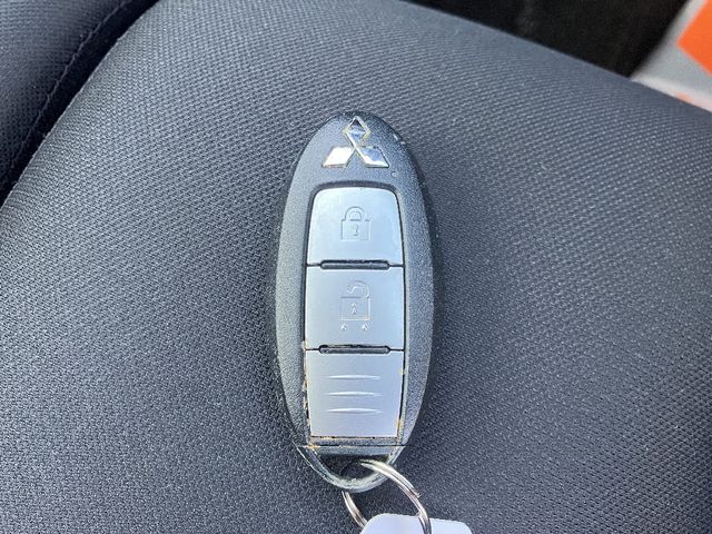 MITSUBISHI ek X 2020