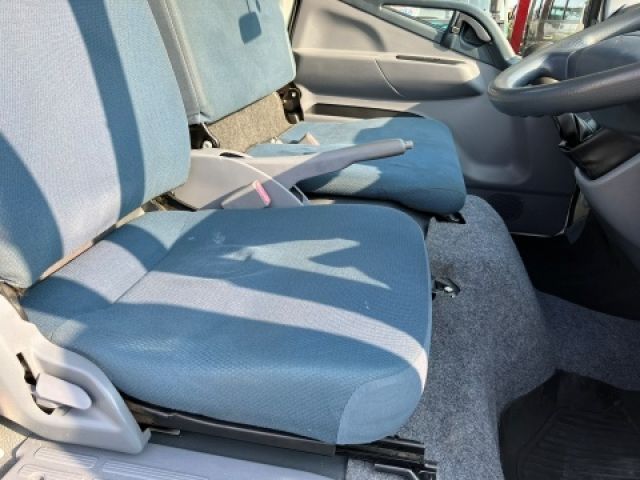 MITSUBISHI CANTER 2013