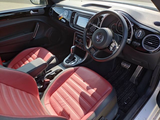 VOLKSWAGEN VOLKSWAGEN The BEETLE 2018