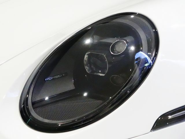 PORSCHE PORSCHE 911 2024