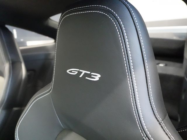 PORSCHE PORSCHE 911 2024