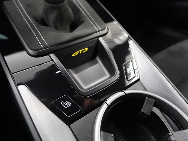 PORSCHE PORSCHE 911 2024