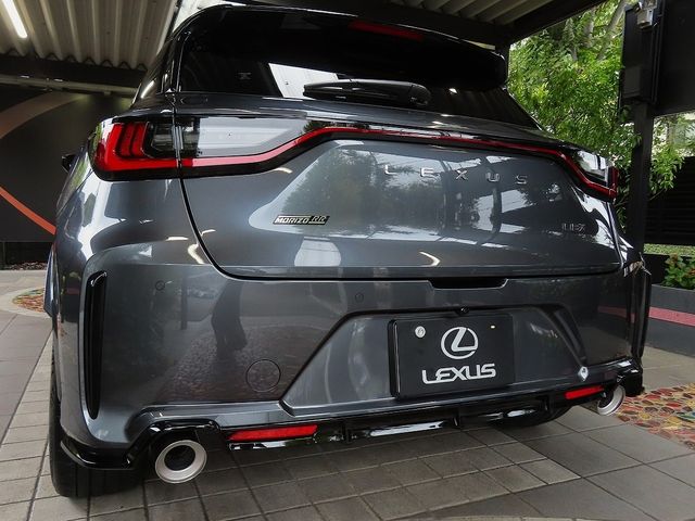 TOYOTA LEXUS LBX 2025