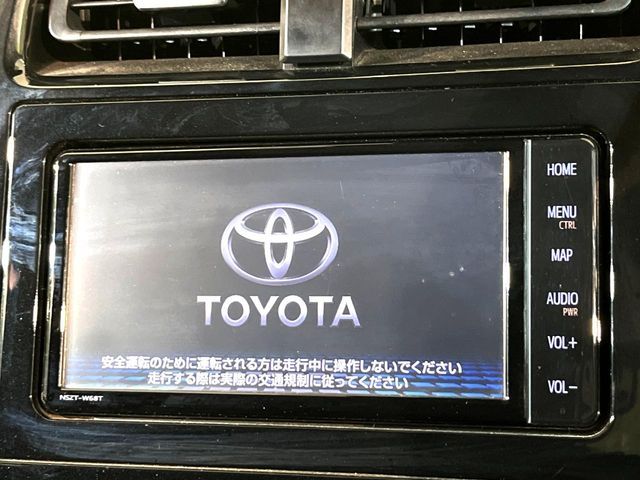 TOYOTA PRIUS 2019