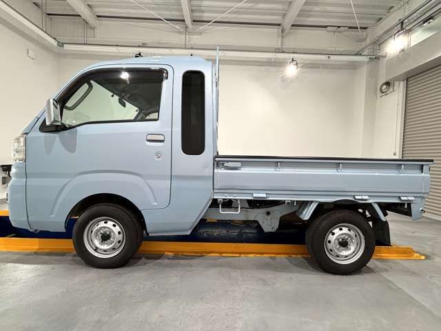 DAIHATSU HIJET truck 4WD 2016