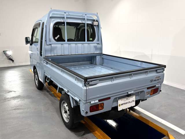 DAIHATSU HIJET truck 4WD 2016