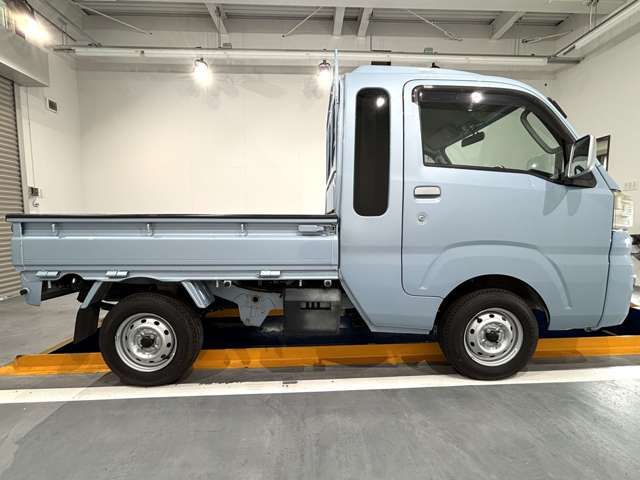 DAIHATSU HIJET truck 4WD 2016