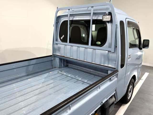 DAIHATSU HIJET truck 4WD 2016