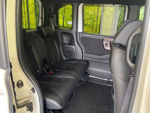 HONDA N BOX CUSTOM 2018