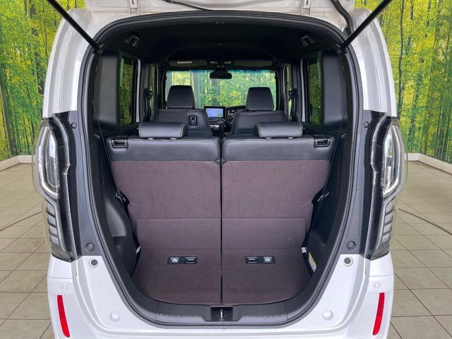 HONDA N BOX CUSTOM 2018