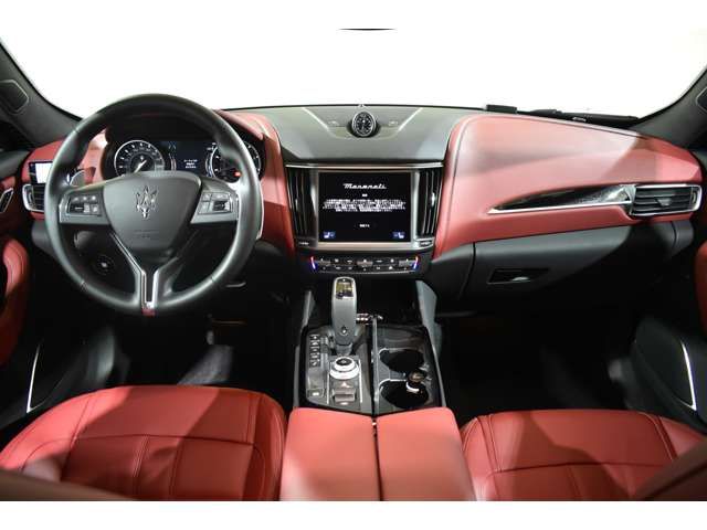 MASERATI MASERATI Levante 2024