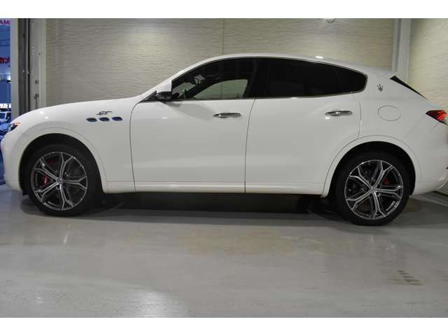 MASERATI MASERATI Levante 2024