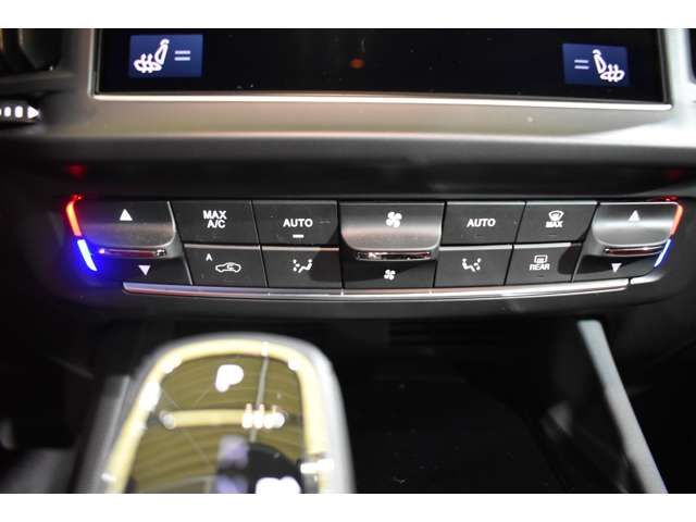 MASERATI MASERATI Levante 2024