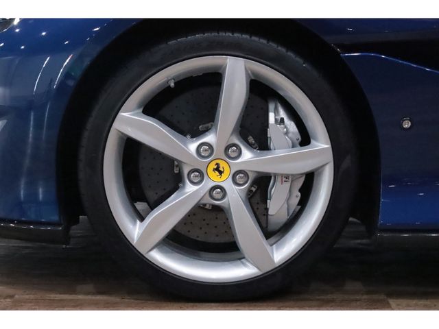 FERRARI FERRARI Portofino 2021