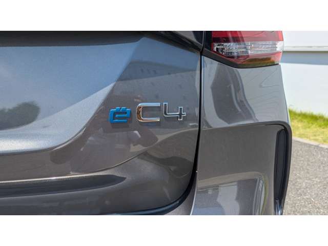 CITROEN CITROEN E-C4 2024