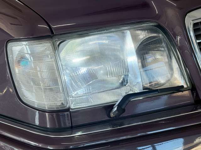 MERCEDES BENZ MERCEDES BENZ E class sedan 1994