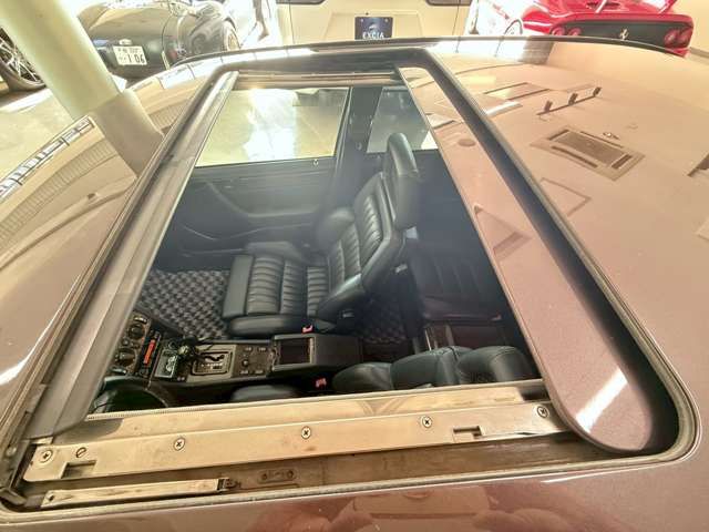 MERCEDES BENZ MERCEDES BENZ E class sedan 1994