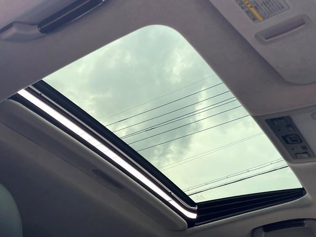 TOYOTA LEXUS LS600h 2013