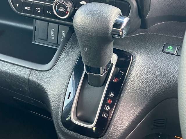 HONDA N BOX CUSTOM 2020